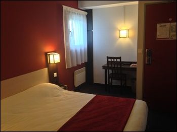 Hotel Initial By Balladins Amiens / Лонго Екстериор снимка